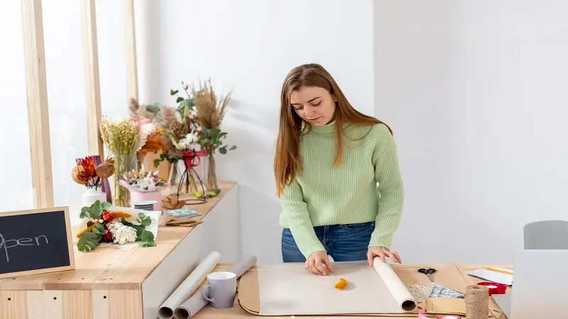 A Simple Decorating Order That Actually Works